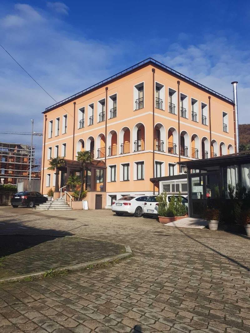 Hotel Socrate Lavena Ponte Tresa Exteriér fotografie