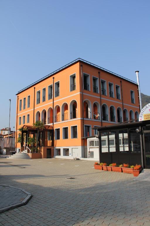 Hotel Socrate Lavena Ponte Tresa Exteriér fotografie